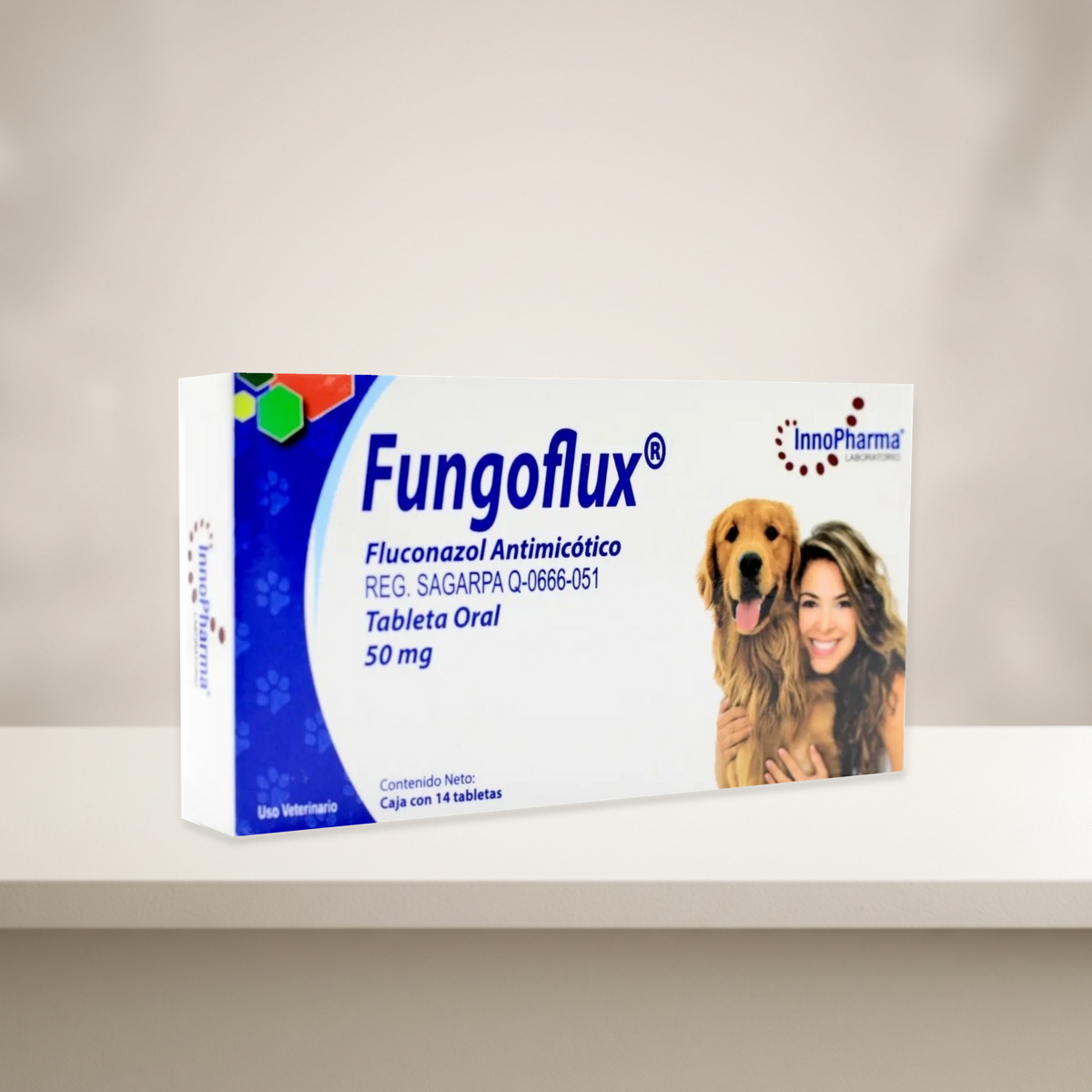 Inno Pharma Fungoflux Fluconazol 50 mg 14 Tabletas Perro y Gato — presentación completa en ambiente neutro