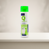 Virbac Sebolytic Shampoo Dermatologico Perros 250 ml — presentación completa en ambiente neutro