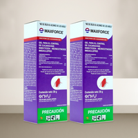 Maxforce Gel Envu 30 g, dos piezas completas sobre fondo de estudio.