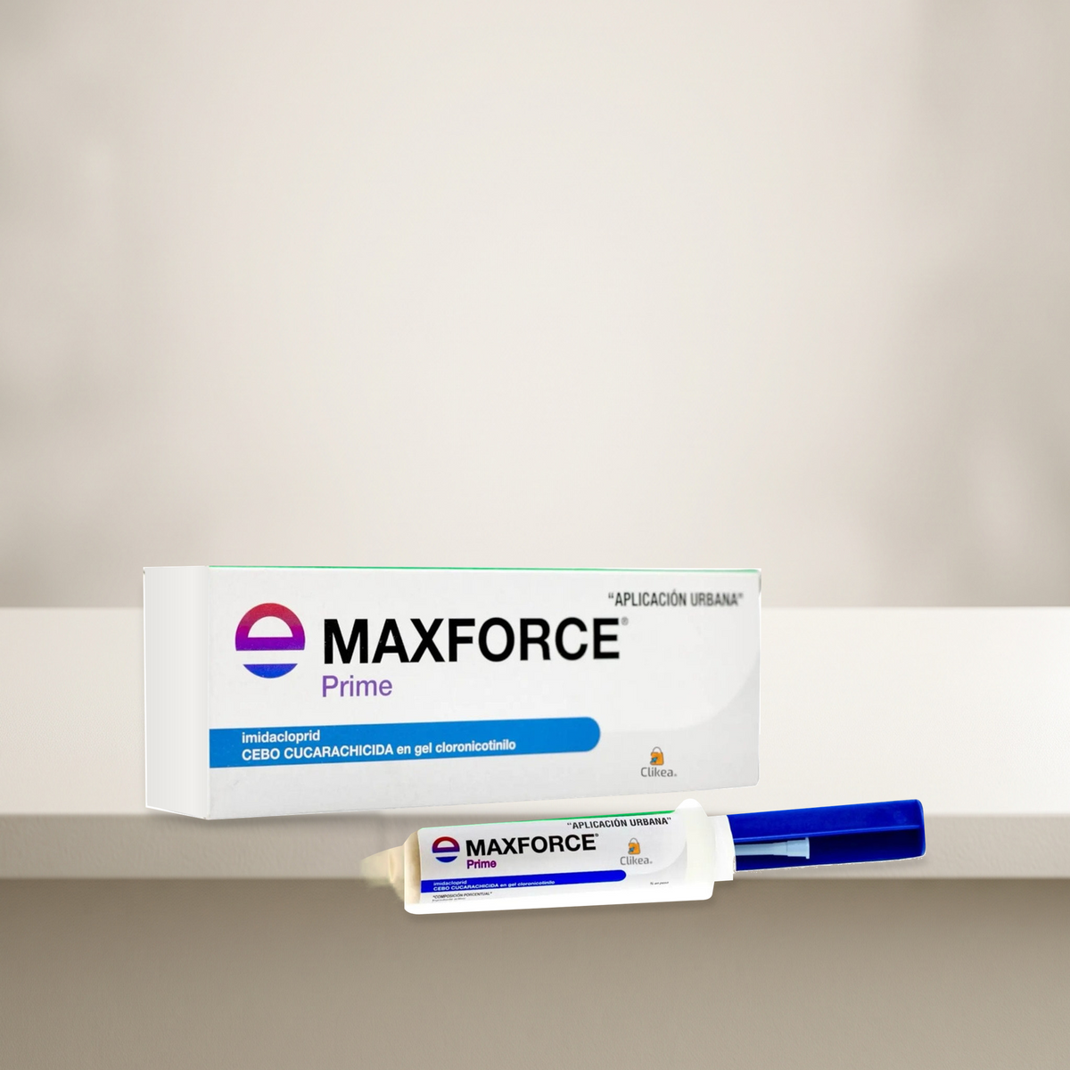Maxforce Prime Envu 30 g: caja completa y aplicador azul sobre fondo de estudio.