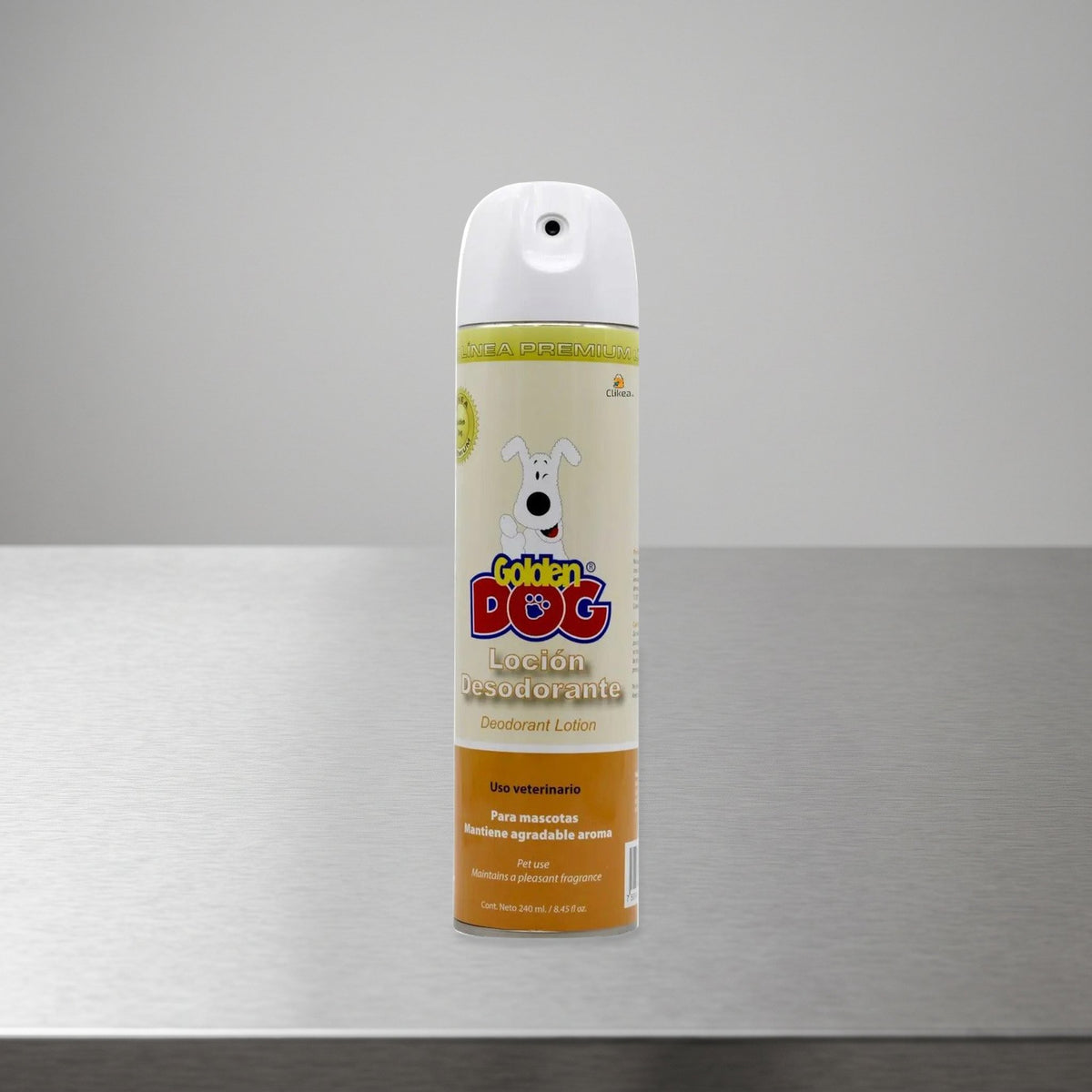 Golden Dog loción desodorante240ml — aerosol completo sobre mesa de estudio neutra